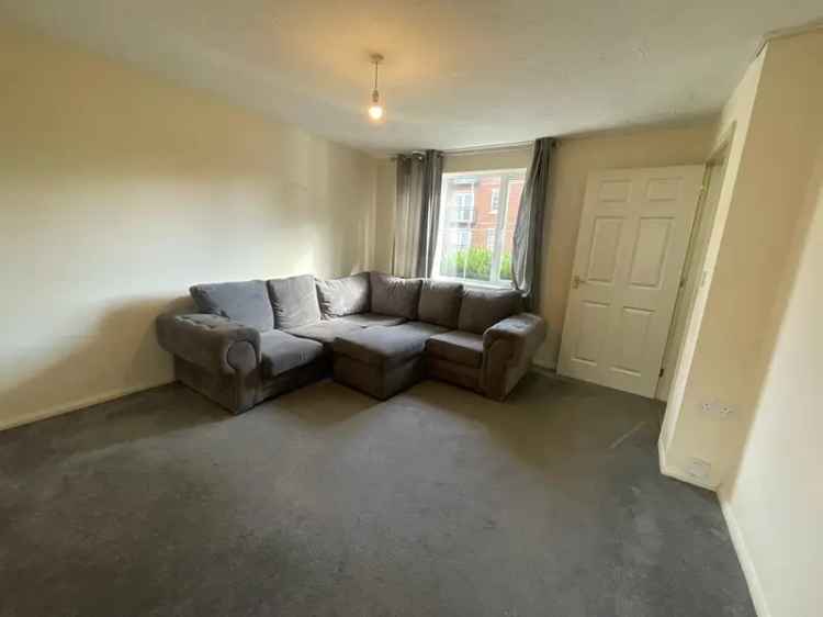 3 Bedroom Semi-Detached House to Rent