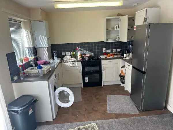 Flat For Rent in Salford, England