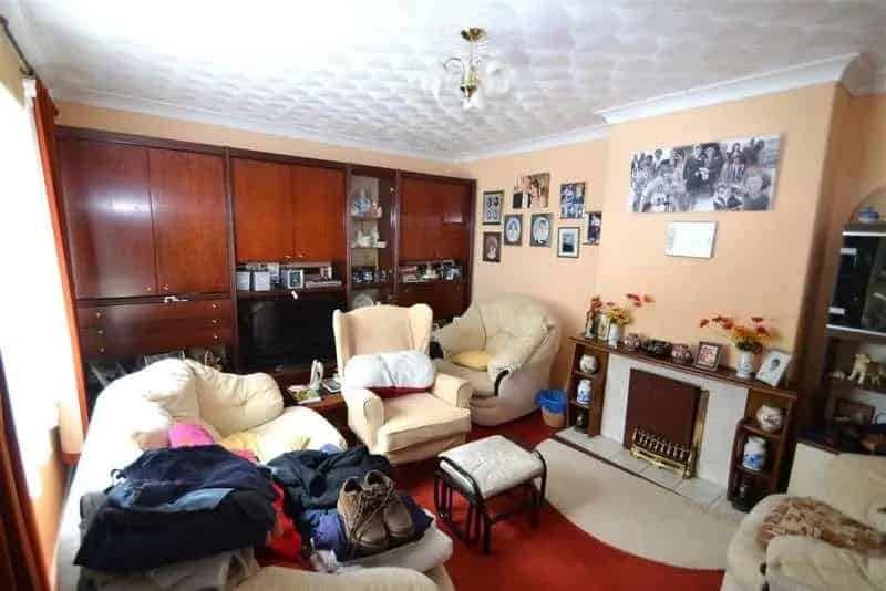 3 Bed Semi-Detached House For Sale