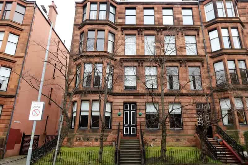 3 Bedroom Flat to Rent in Hyndland Glasgow