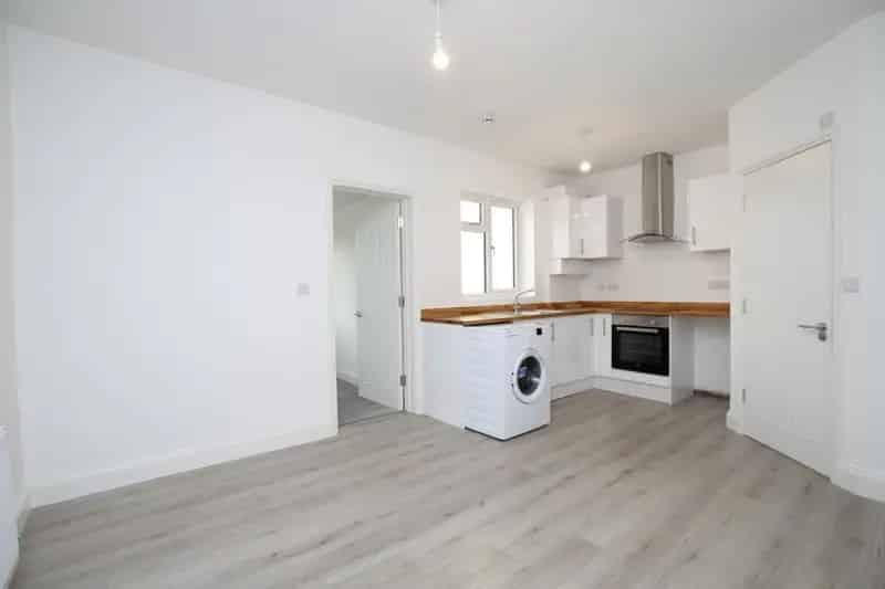 1 Bedroom Flat Gloucester Road Bristol