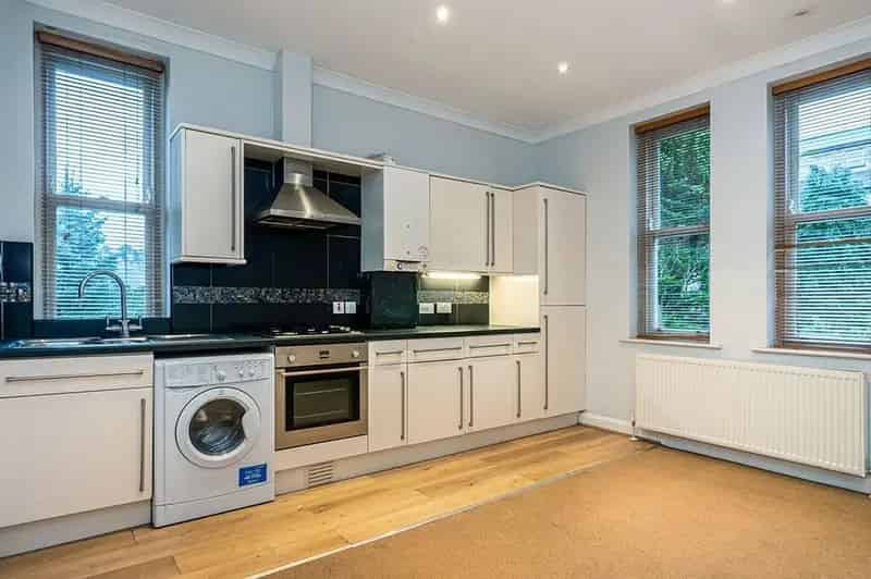 2 Bedroom Flat to Rent Scarborough North Yorkshire YO11