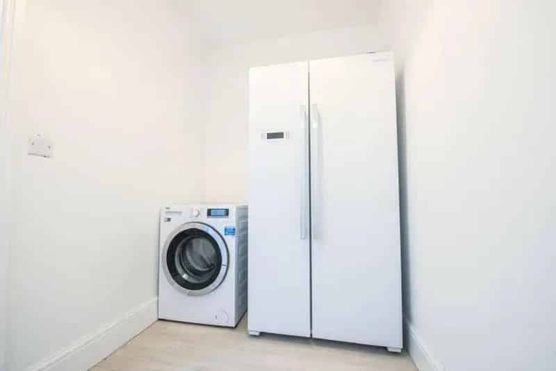 House Share Rooms Near Bramley Park Bramley Shopping Centre Bills Included
