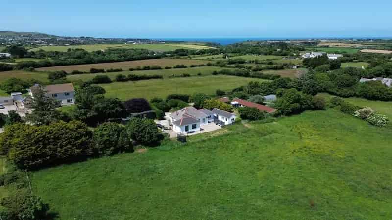 4 Bedroom Detached Bungalow for Sale with Annexe and Double Garage