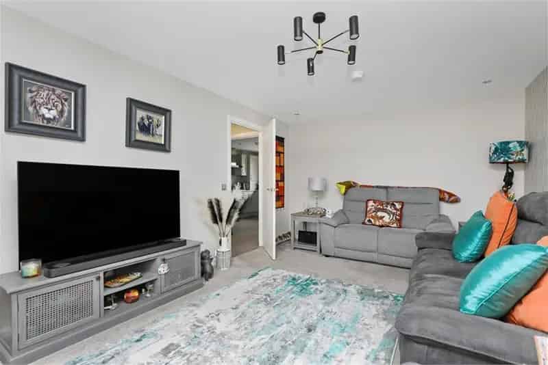 4 Bed Detached House with 2 Reception Rooms Macmerry