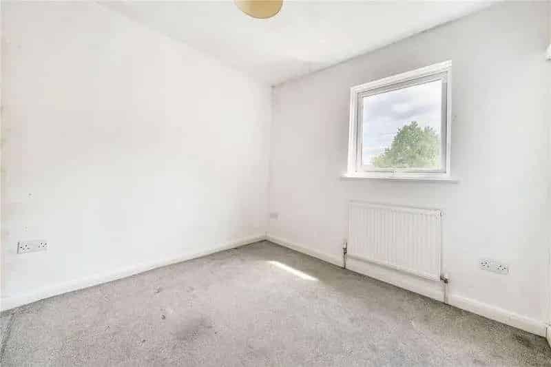 2 Bed House for Sale - Weston Green