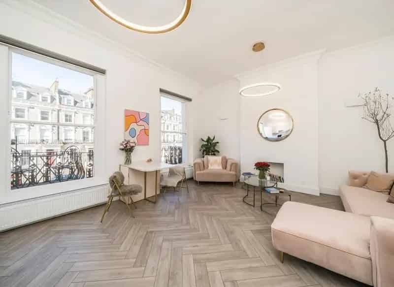 First Floor Flat Turnkey Condition Near Warwick Avenue Station