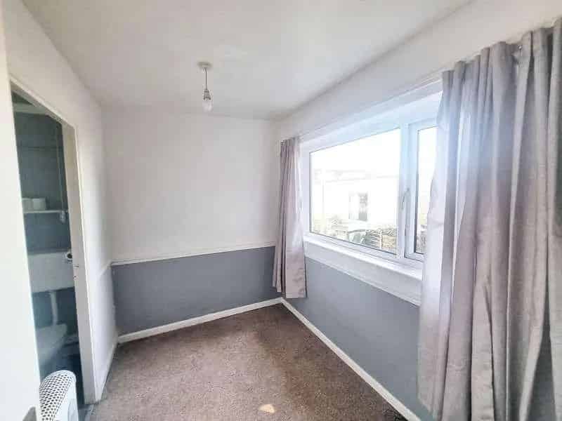 1 Bed Detached Bungalow For Sale - Renovation Project