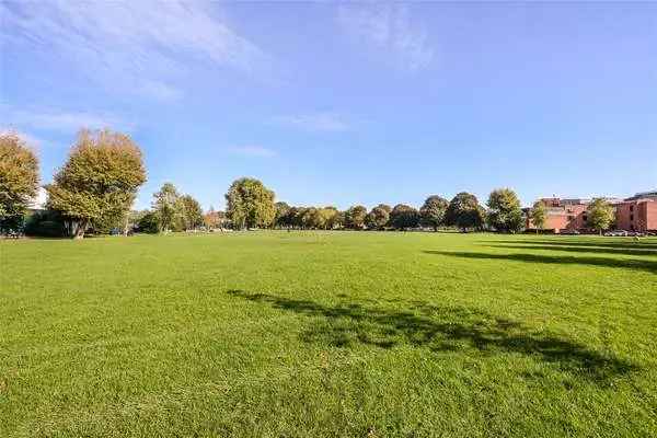 Chiswick Common Road, London, W4 1RZ | Property for sale | Savills