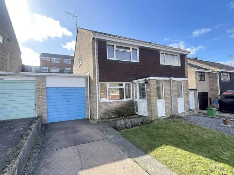 2 Bedroom Semi-Detached House for Sale