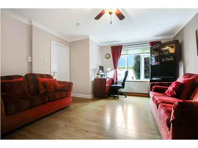 5 Bedroom Semi-Detached House for Sale