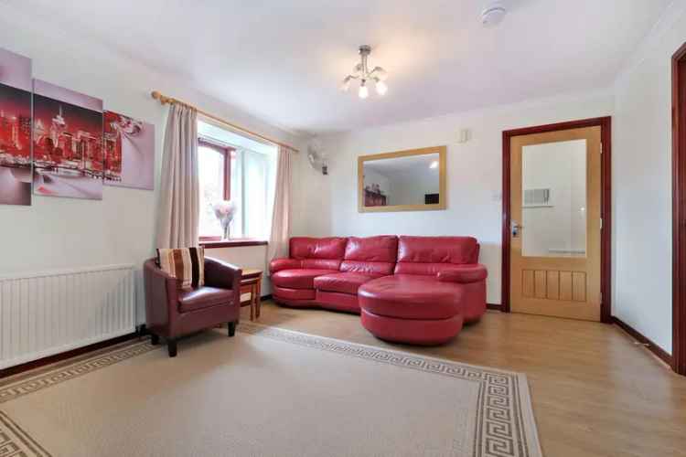 2 Double Bedroom Upper Flat Kingswells