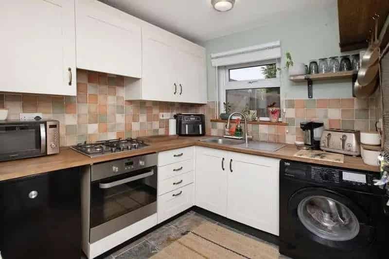 2 Bed Character Cottage with Garden and Estuary Views