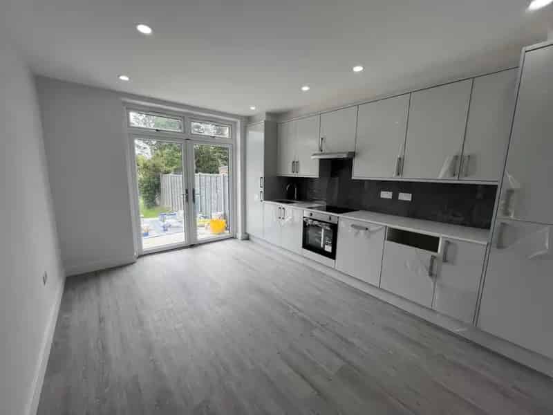 7 Bedroom House to Rent Near Preston Road