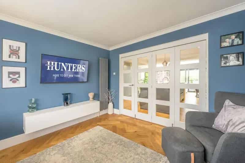 5 Bed House for Sale - Immaculate Family Home