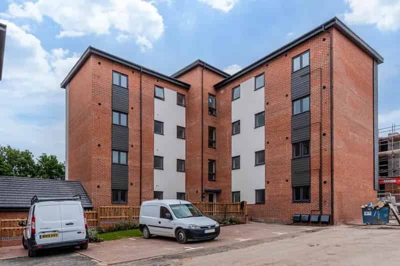 2 bedroom apartment to rent