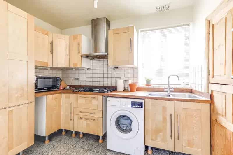 2 Bedroom Apartment House to Rent near A10 A406