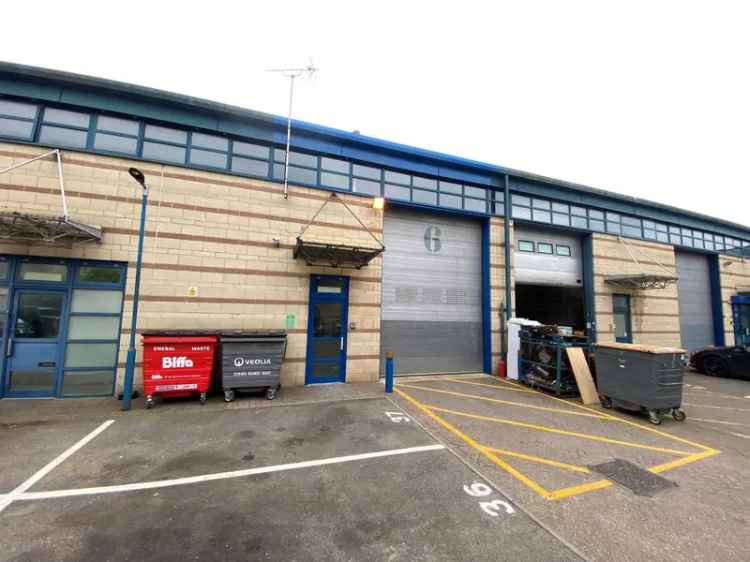 Industrial For Rent in London, England