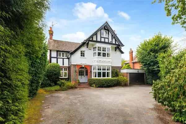 Horsham Road, Holmwood, Dorking, Surrey, RH5 4NF | Property for sale | Savills