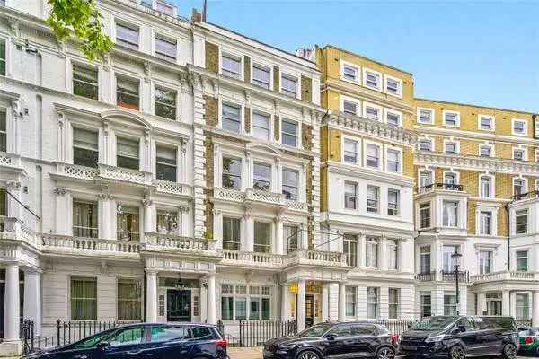 Courtfield Gardens, London, SW5 0PJ | Property for sale | Savills