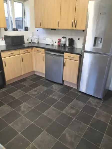 3 Bedroom Semi-Detached House Near Amenities and Schools