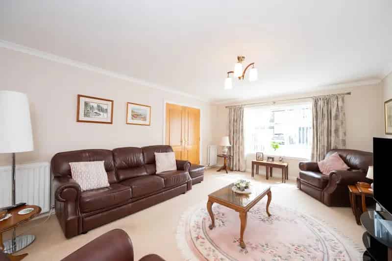 Spacious Family Home in Inverbervie
