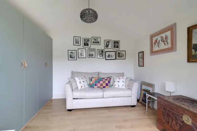 2 Bed Detached Bungalow for Sale in Windlesham