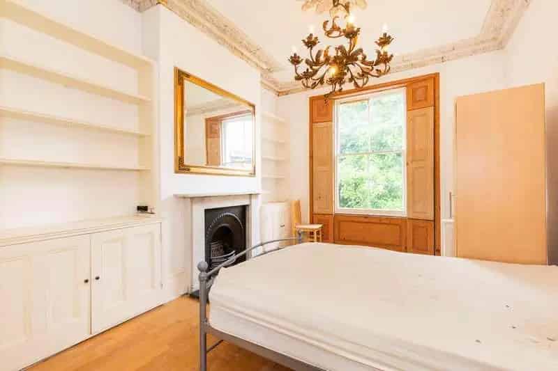 1 Bed Flat for Sale in East Canonbury