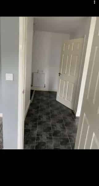 2 Bed Ground Floor Flat Shared Garden Family Friendly Near Cows Trains