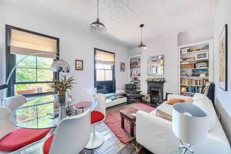 Flat For Sale , London, England