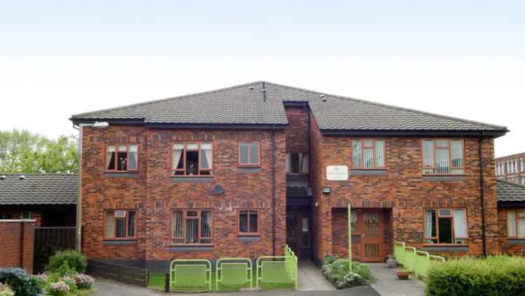 Rushey Fold Court Retirement Housing: 29 One-Bedroom Apartments