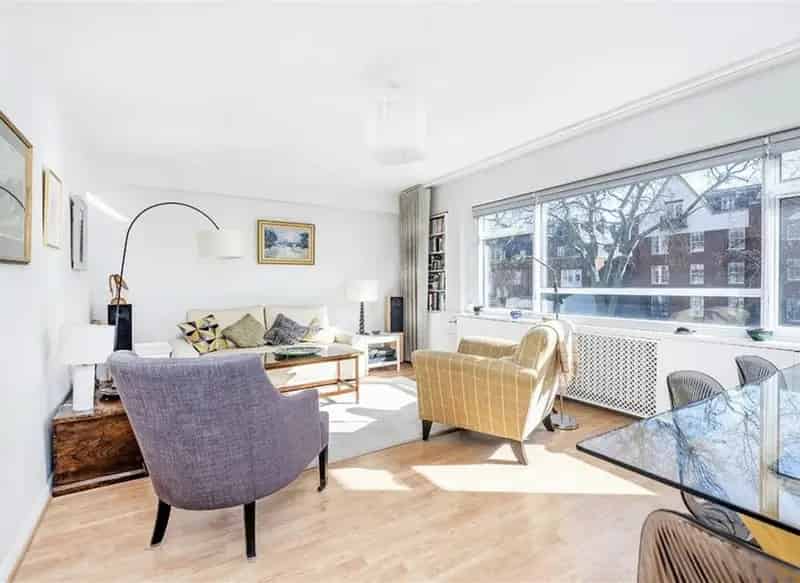 1 Bedroom Apartment near Pimlico Station with Thames Views