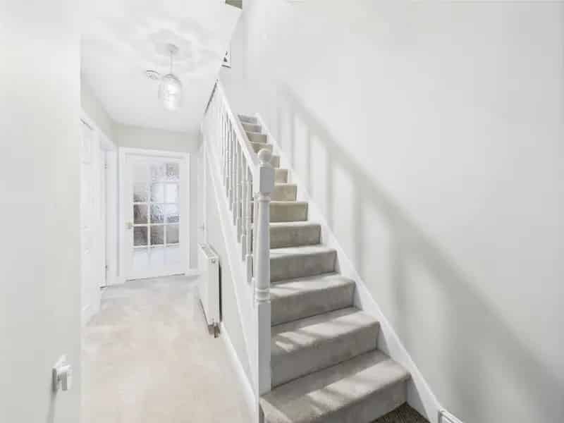 2 Bedroom House For Sale in Bingley