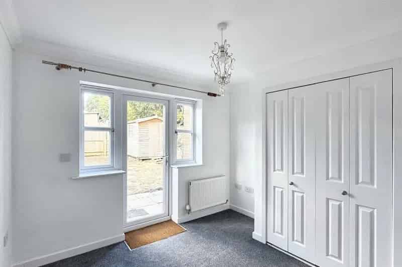 2 bedroom Flat
 To Rent