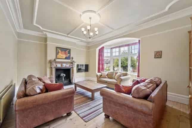 5 Bedroom Period Home for Sale in West Wimbledon SW20