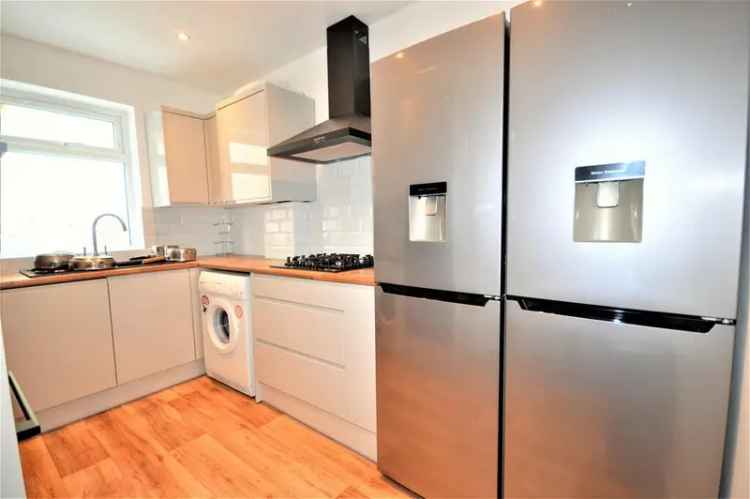 6 Bedroom Detached Student House with Parking