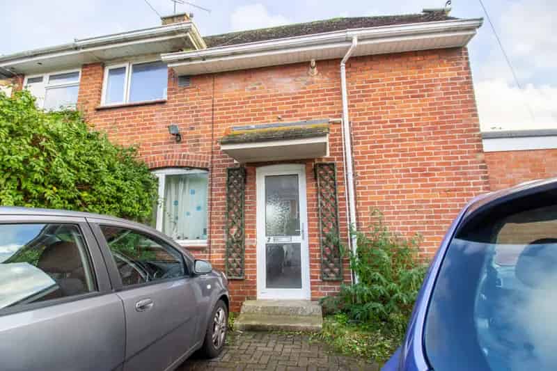 5 Bedroom House To Rent Available 01102025