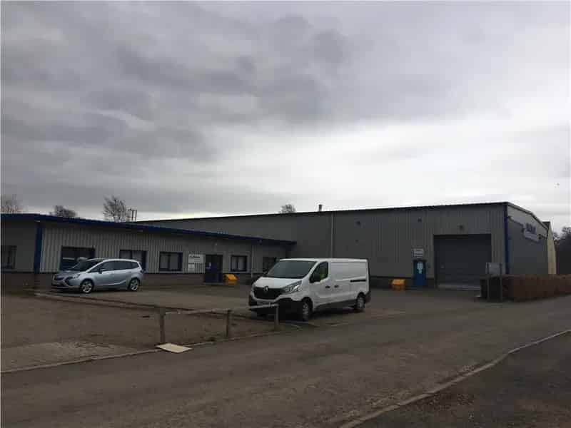 Industrial Warehouse Units and External Storage To Let