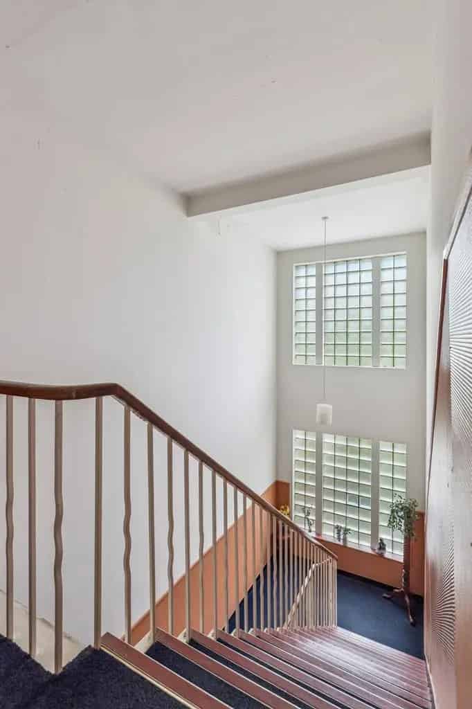 3 Bedroom Apartment for Sale in Newton Mearns Near Glasgow