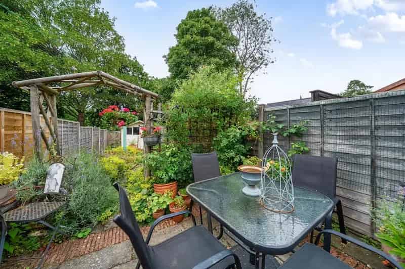 2 Bed House for Sale in Basingstoke Town Centre