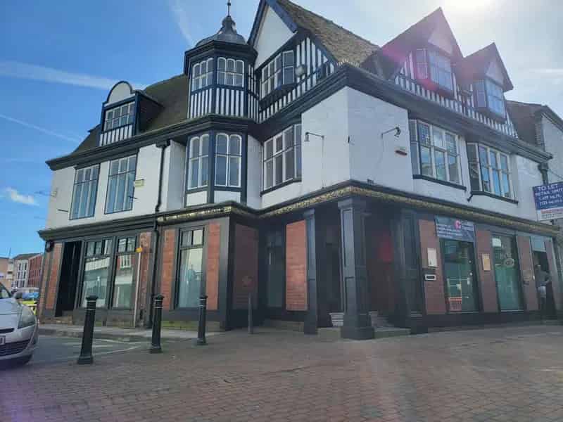 Restaurant Premises 1419 sq ft Leasehold