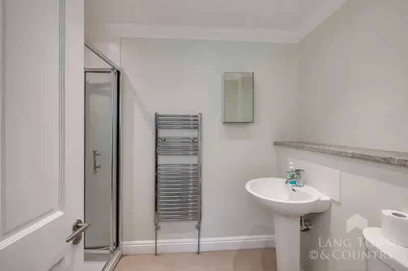 4 Bed Barn Style House For Sale Near Nature Reserve