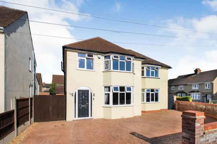6 Bedroom Detached House for Rent in Kempston