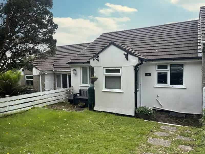 1 Bedroom Terraced Bungalow to Rent