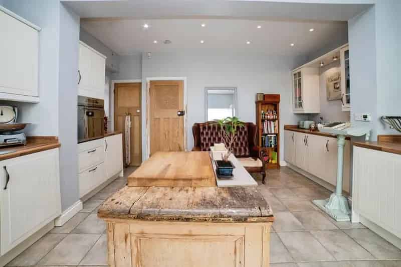 2 Bedroom Semi Detached House North Wingfield Derbyshire
