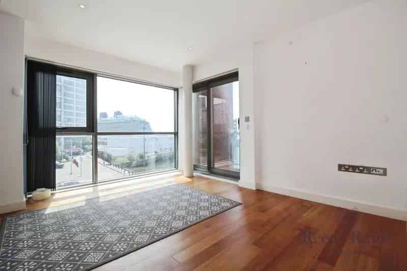 2 Bed Flat for Sale Liverpool Modern Apartment Balcony Parking