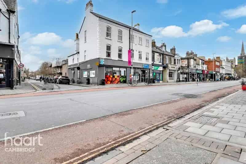 1 Bedroom Flat for Sale - No Sale No Fee
