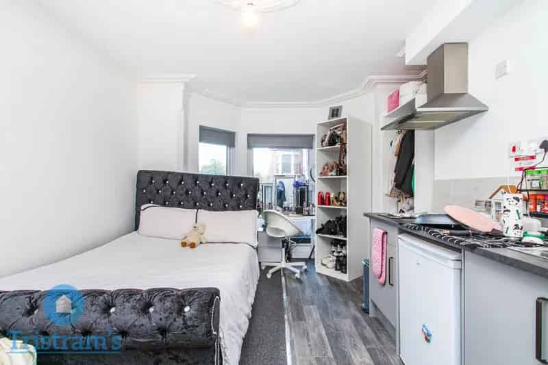 1 Bedroom Student Studio Flat to Rent Bills Inclusive Zero Deposit