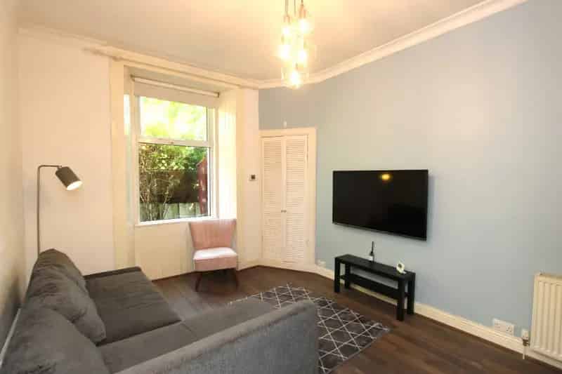 1 Bedroom Furnished Flat to Rent Gorgie