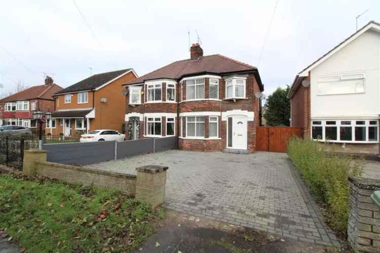 3 bedroom semi-detached house to rent